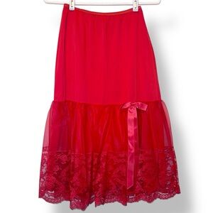 Stunning Lorraine Vintage Coral Sheer Half Slip Lace Hem Bow Accent Size Medium